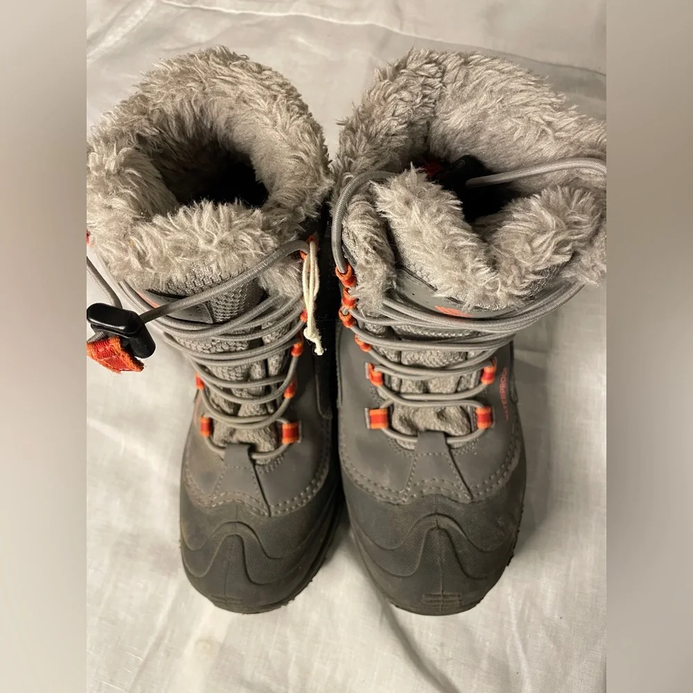 Columbia Bugaboot 200 grams Insulated Winter Snow Waterproof Girls Boots